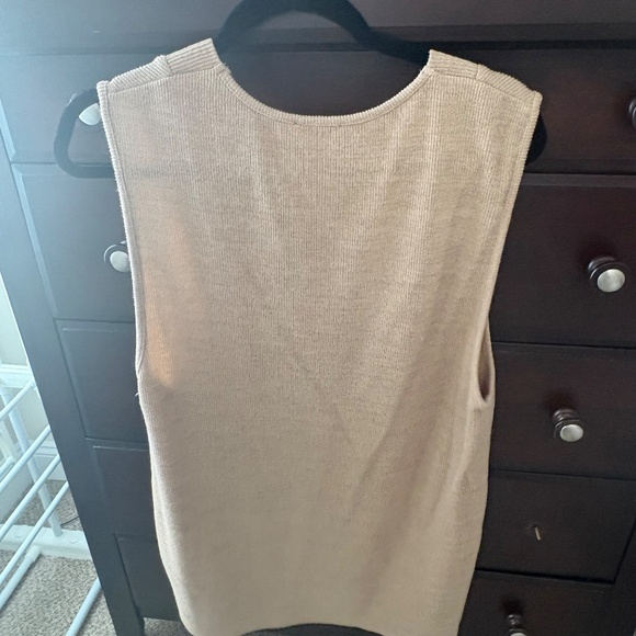 Size Small Vetior Tan Heather Sweater Vest Dress - Picture 3 of 3